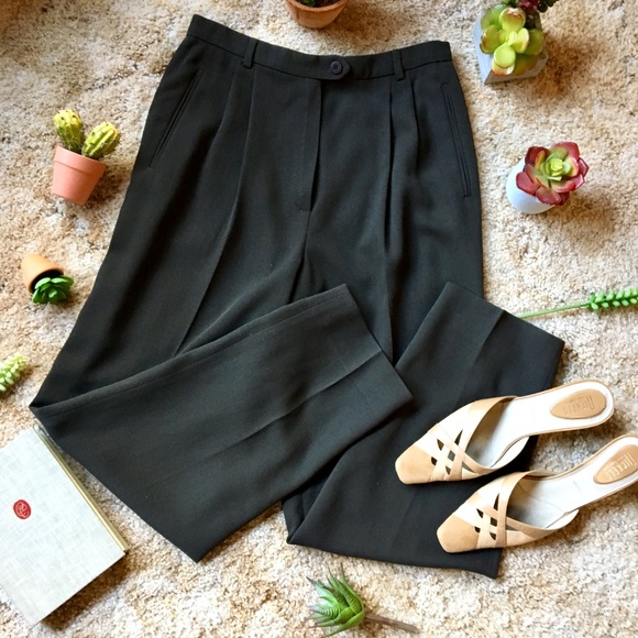 {Vintage Giorgio Armani} 100% Virgin Wool Trousers - Picture 8 of 8